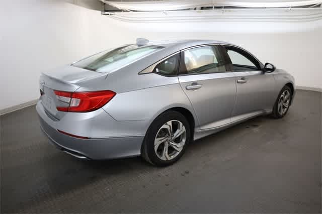 Thumbnail: 2018 Honda Accord - 8