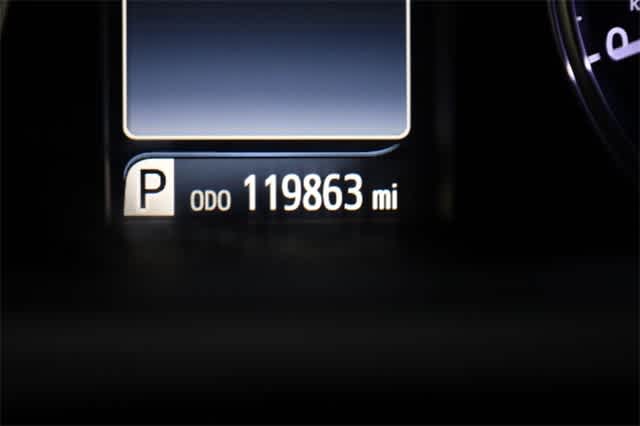 Thumbnail: 2016 Toyota Camry - 25