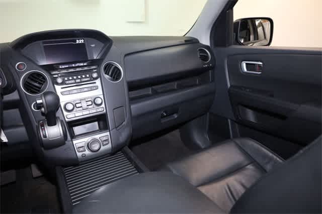 Thumbnail: 2012 Honda Pilot - 18