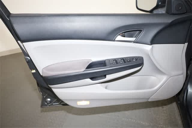 Thumbnail: 2011 Honda Accord - 13