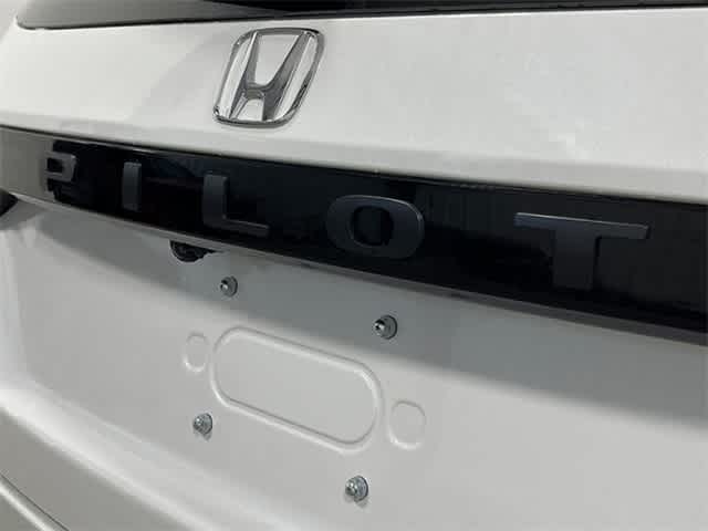 Thumbnail: 2025 Honda Pilot - 6