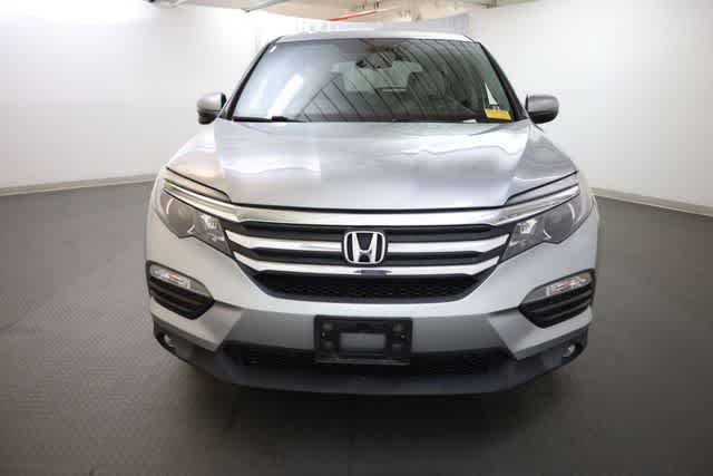Thumbnail: 2017 Honda Pilot - 12
