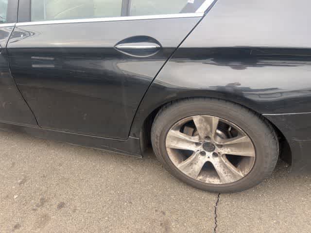 Thumbnail: 2011 BMW 5 Series - 8