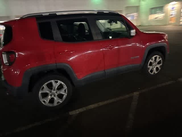 Thumbnail: 2016 Jeep Renegade - 12