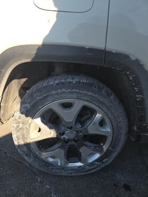 Thumbnail: 2018 Jeep Compass - 21