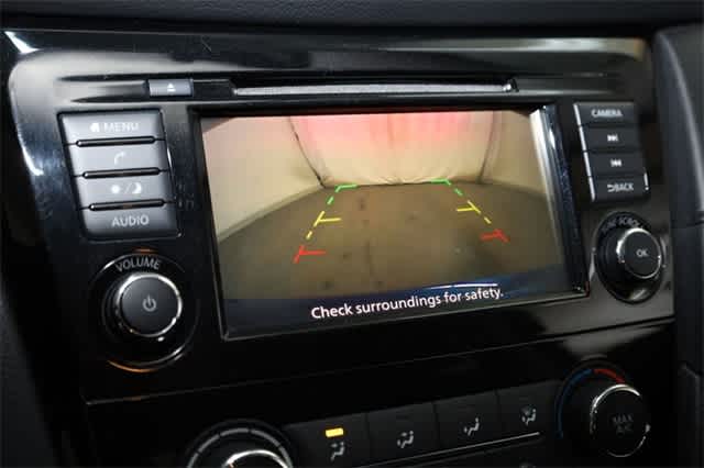 Thumbnail: 2019 Nissan Rogue - 24