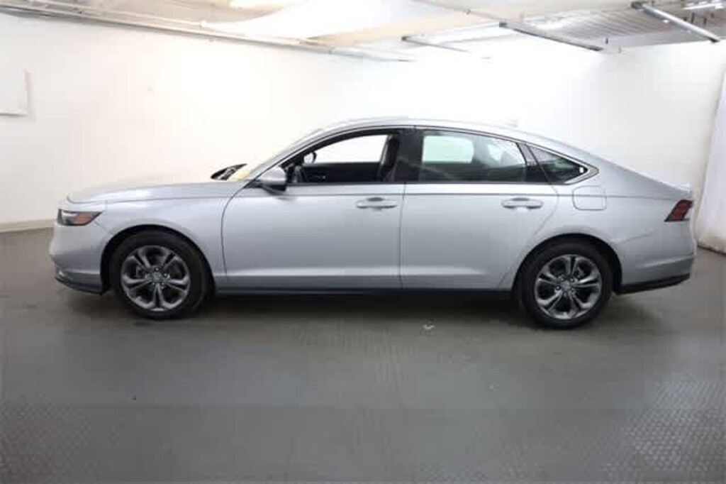 Used 2023 Honda Accord EX Sedan