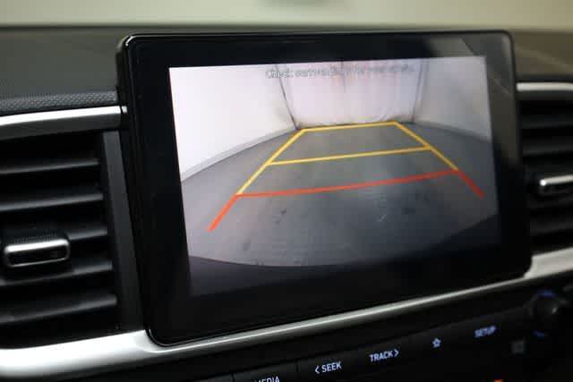 Thumbnail: 2022 Hyundai Venue - 17