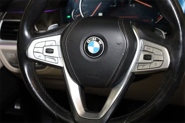 Thumbnail: 2018 BMW 7 Series - 38