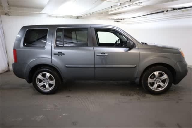 Thumbnail: 2012 Honda Pilot - 9