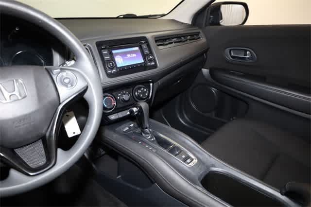 Thumbnail: 2017 Honda HR-V - 23