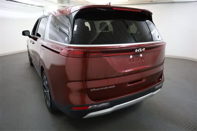Thumbnail: 2022 Kia Carnival - 5