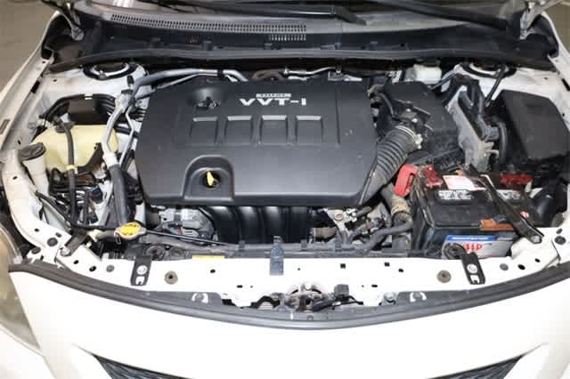 Thumbnail: 2010 Toyota Corolla - 31