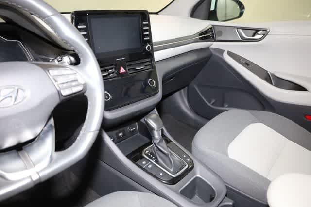 Thumbnail: 2020 Hyundai Ioniq - 16