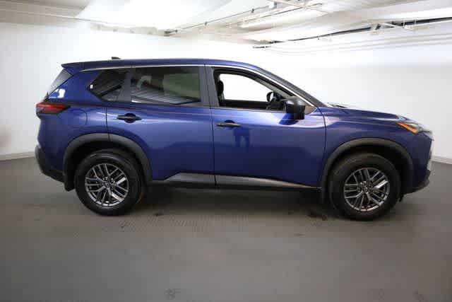 Thumbnail: 2023 Nissan Rogue - 9