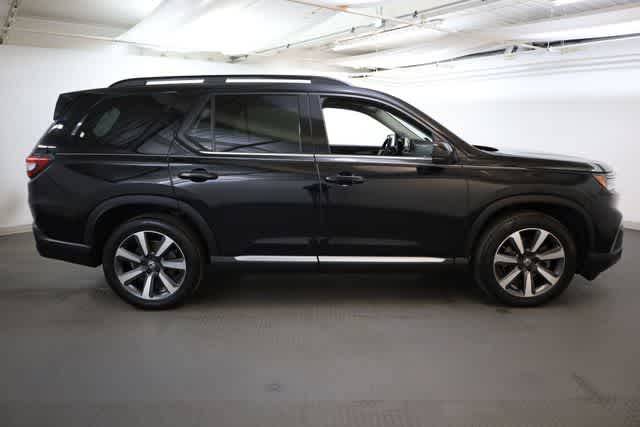 Thumbnail: 2023 Honda Pilot - 9