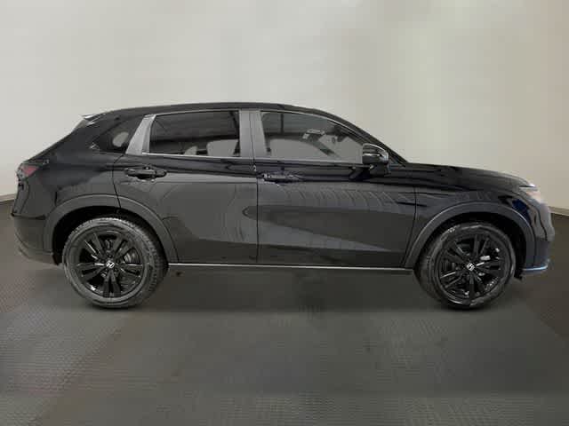Thumbnail: 2027 Honda HR-V - 8