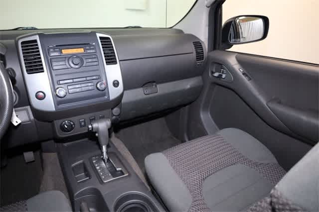 Thumbnail: 2010 Nissan Frontier - 18