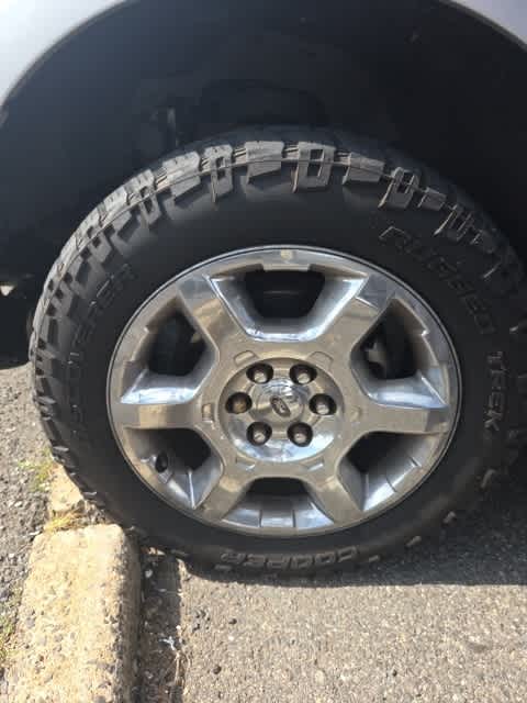 2014 Ford F-150  23