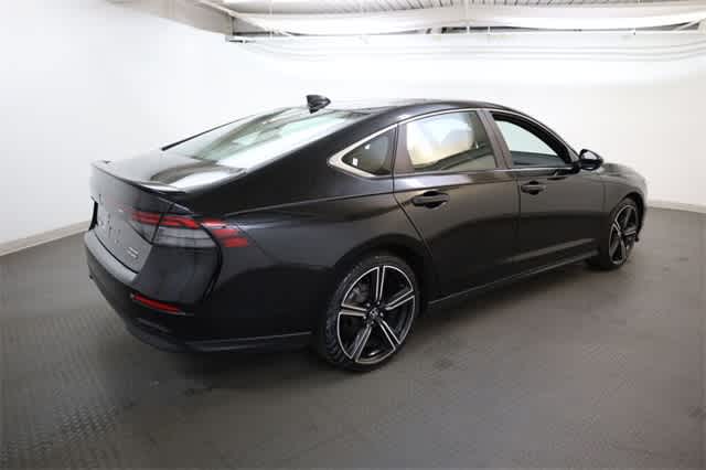 Thumbnail: 2024 Honda Accord - 9