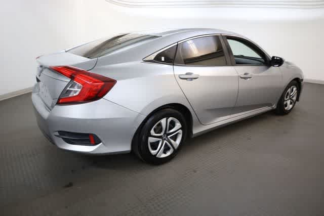 Thumbnail: 2016 Honda Civic - 8