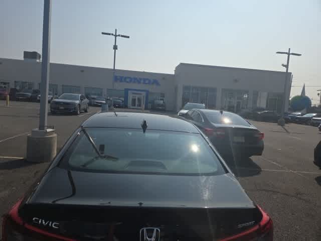 Thumbnail: 2022 Honda Civic - 10