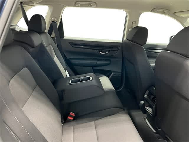 2025 Honda CR-V LX 29