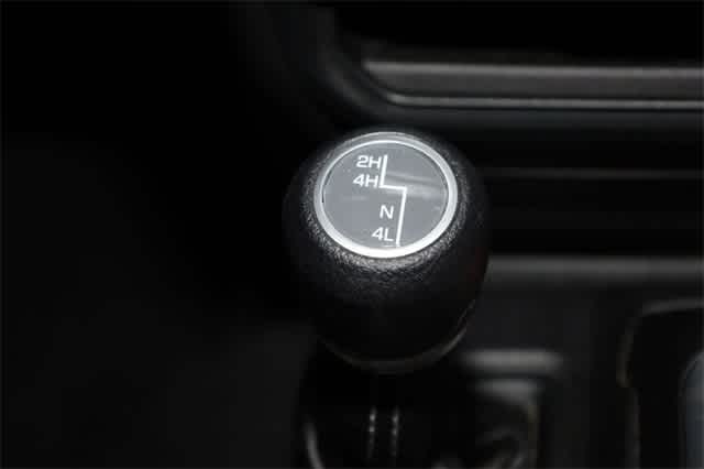 Thumbnail: 2018 Jeep Wrangler - 33