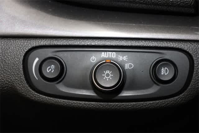 Thumbnail: 2018 Buick Encore - 26