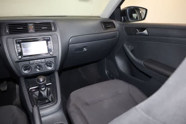 Thumbnail: 2015 Volkswagen Jetta - 23