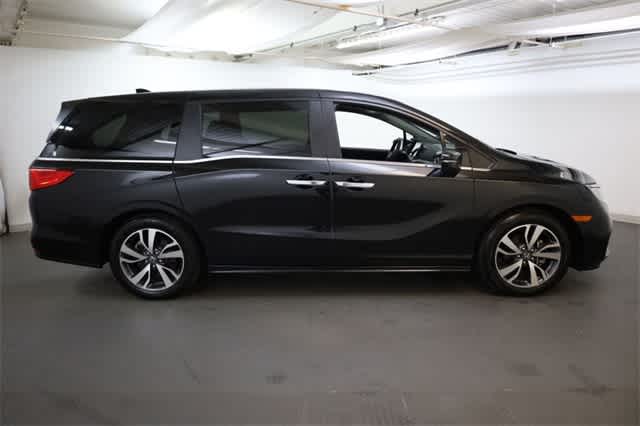 Thumbnail: 2022 Honda Odyssey - 10