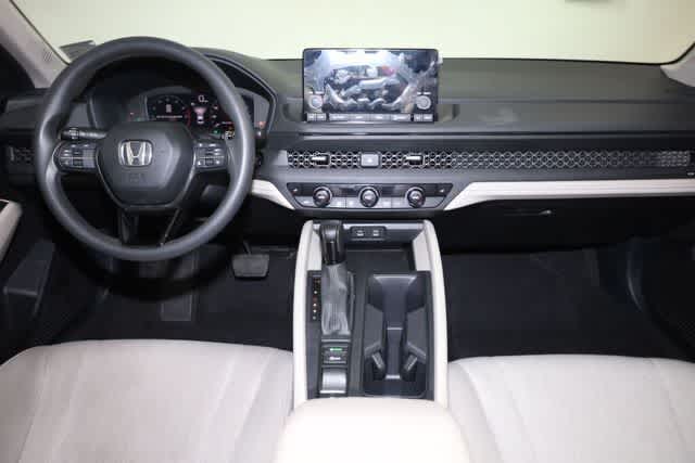 Thumbnail: 2023 Honda Accord - 22