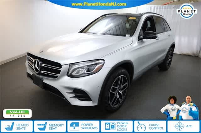 2019 Mercedes-Benz GLC 300 -
                  Union, NJ