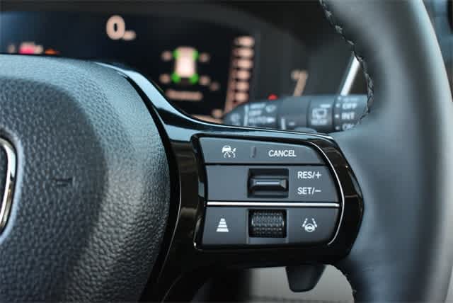 Thumbnail: 2026 Honda Pilot - 15