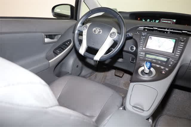 Thumbnail: 2010 Toyota Prius - 16