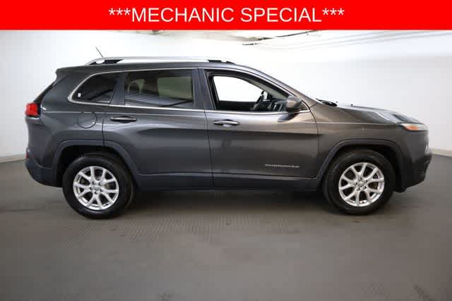 Thumbnail: 2015 Jeep Cherokee - 9