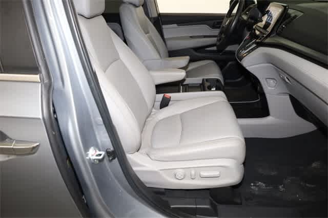 Thumbnail: 2023 Honda Odyssey - 20