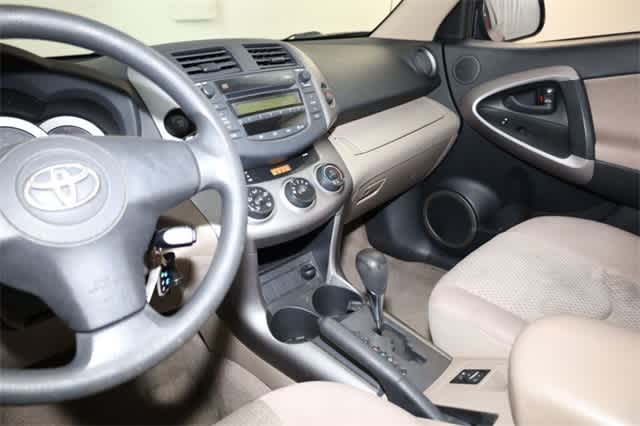 Thumbnail: 2008 Toyota RAV4 - 23