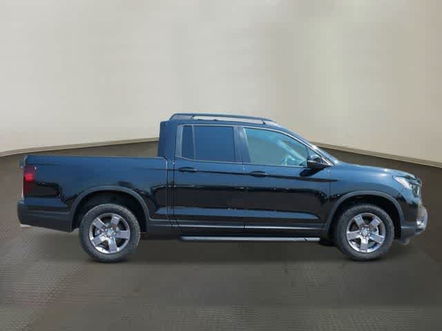 Thumbnail: 2026 Honda Ridgeline - 6