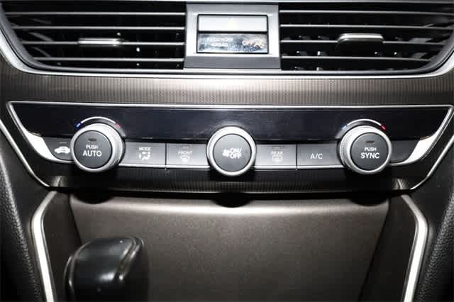 Thumbnail: 2020 Honda Accord - 30