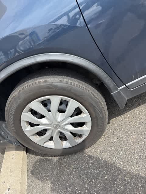 Thumbnail: 2015 Nissan Rogue - 24