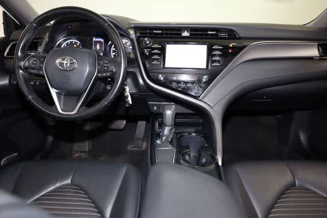 Thumbnail: 2019 Toyota Camry - 21
