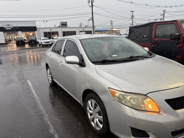 Thumbnail: 2010 Toyota Corolla - 14