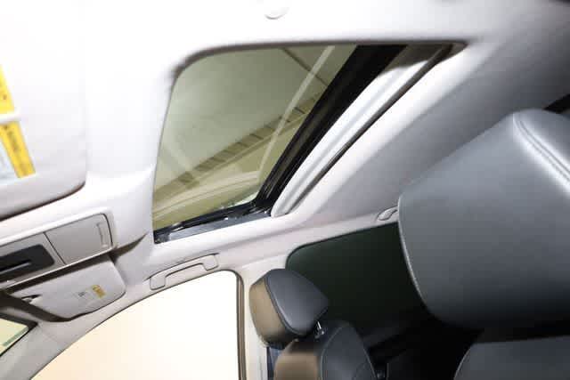 Thumbnail: 2023 Honda CR-V - 27