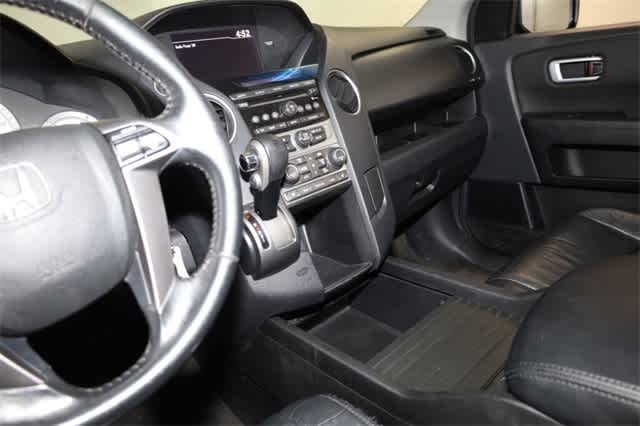 Thumbnail: 2012 Honda Pilot - 24