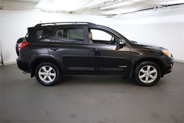 Thumbnail: 2012 Toyota RAV4 - 9
