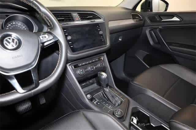 Thumbnail: 2021 Volkswagen Tiguan - 23