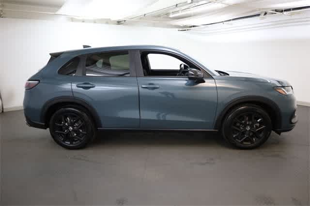 Thumbnail: 2025 Honda HR-V - 9