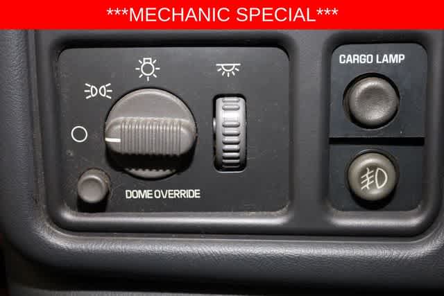 Thumbnail: 2002 Chevrolet Avalanche 1500 - 19