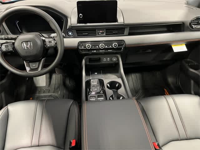 Thumbnail: 2025 Honda Pilot - 16